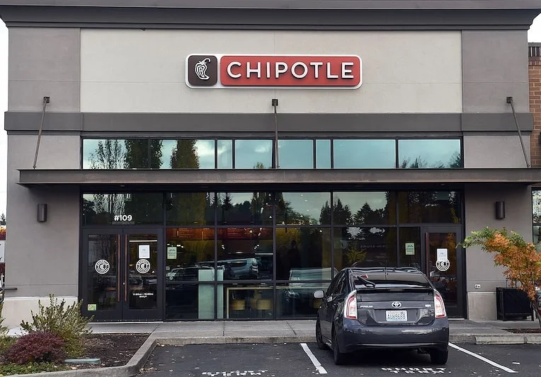 Chipotle restaurant from front